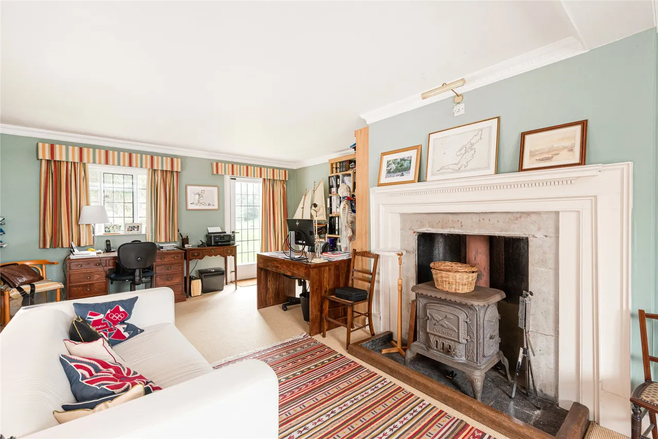 High Street, Whitchurch, HP22, photo 26