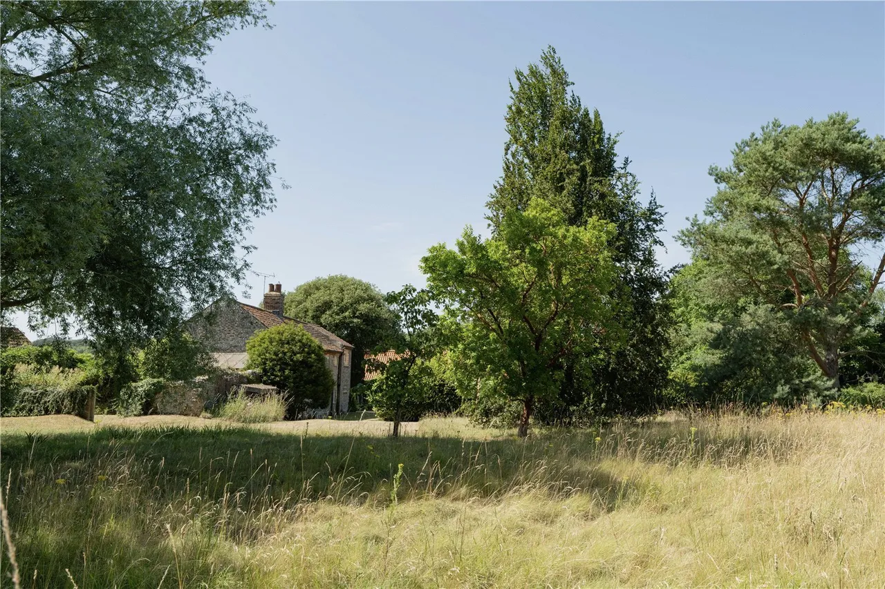 Chapel Street, Wiveton, NR25, photo 35