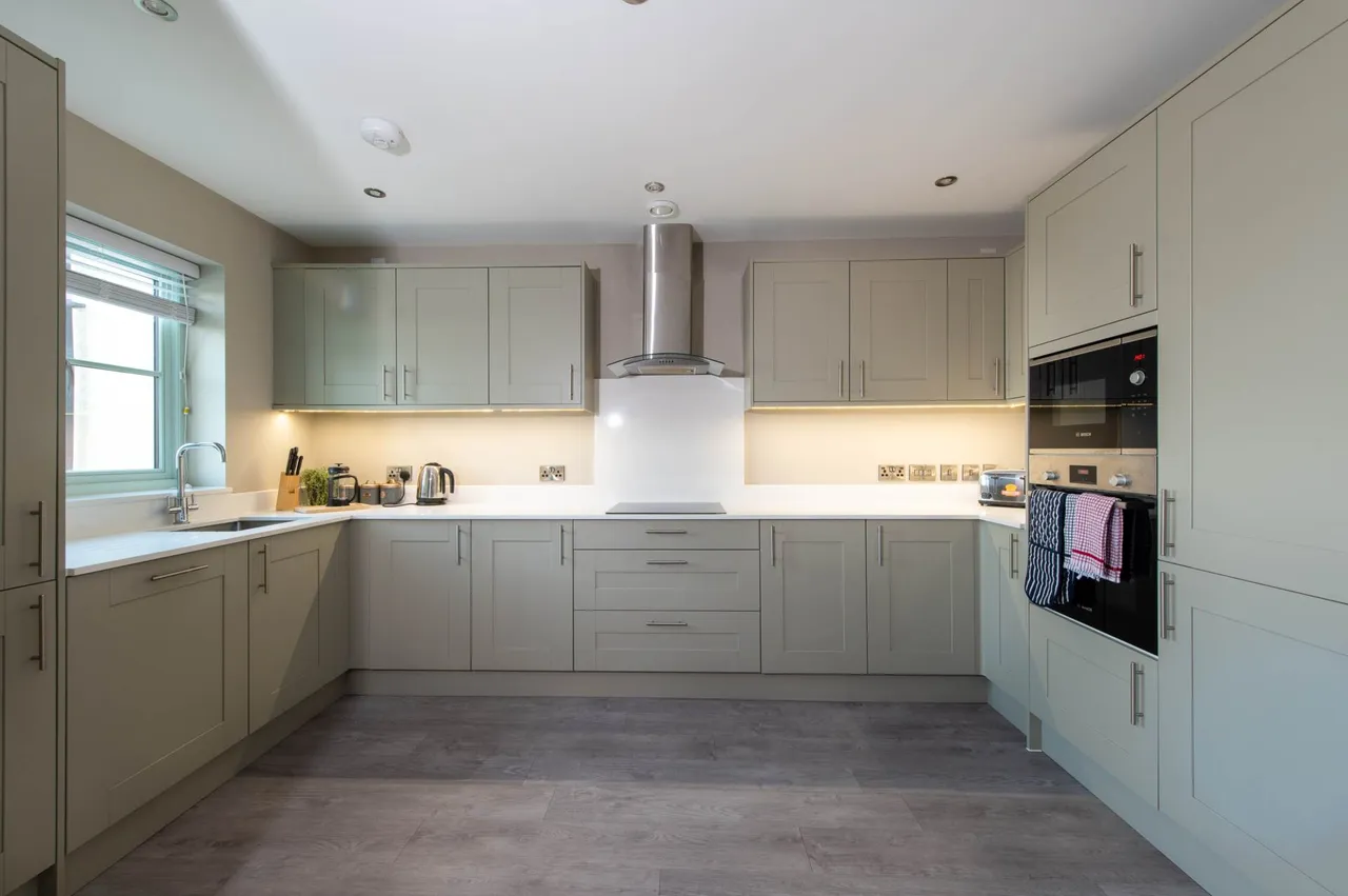Windrush Heights, Windrush, OX18 4DL, photo 15