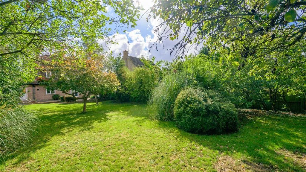 Cherry Orton Road, Peterborough, PE2, photo 19
