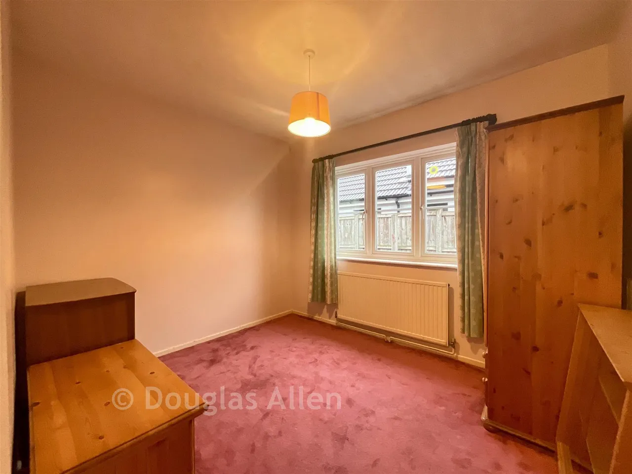 Nevendon Road, Wickford, SS12, photo 4