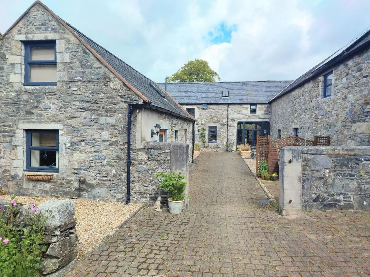 5 bed house for sale, Stable Lodge and Cottage, Barholm, DG8