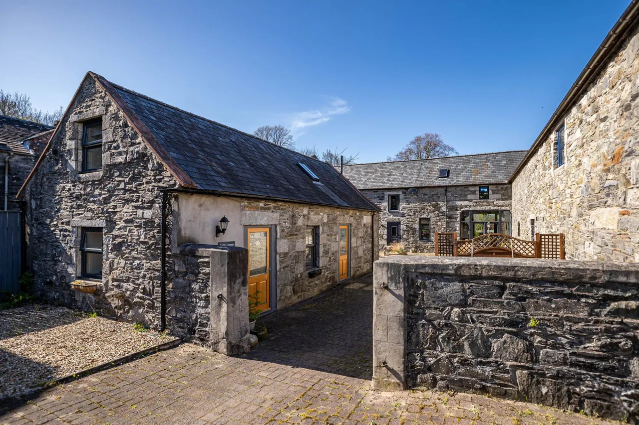 Stable Lodge and Cottage, Barholm, DG8, photo 30