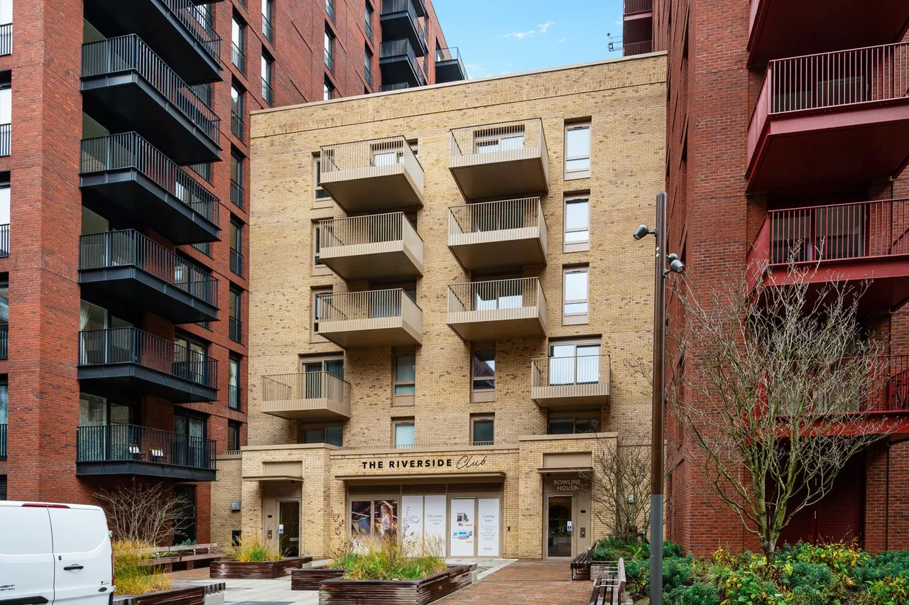 Bowline House, Heron Wharf, E14, photo 12