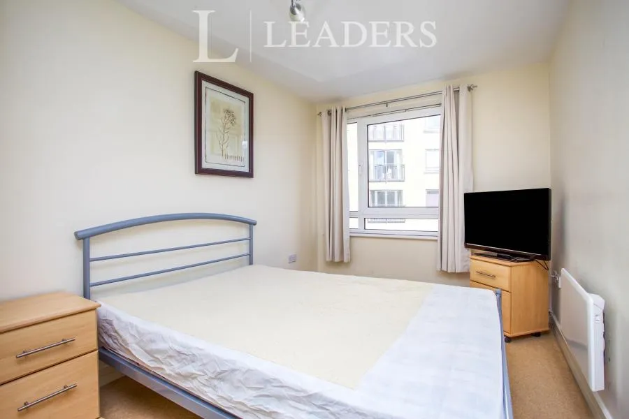 William Booth Place, Woking, GU21, photo 7