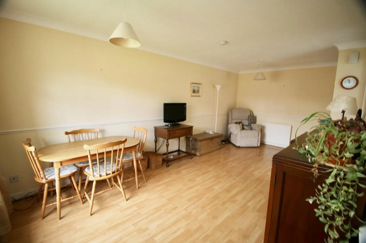 Logan Drive, Balloch, G68 9EY, photo 4