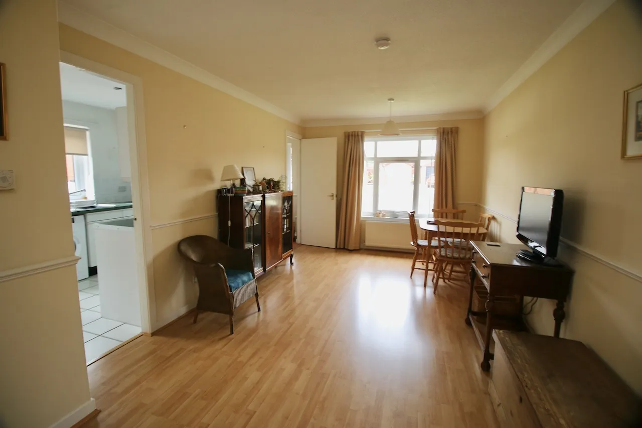Logan Drive, Balloch, G68 9EY, photo 5