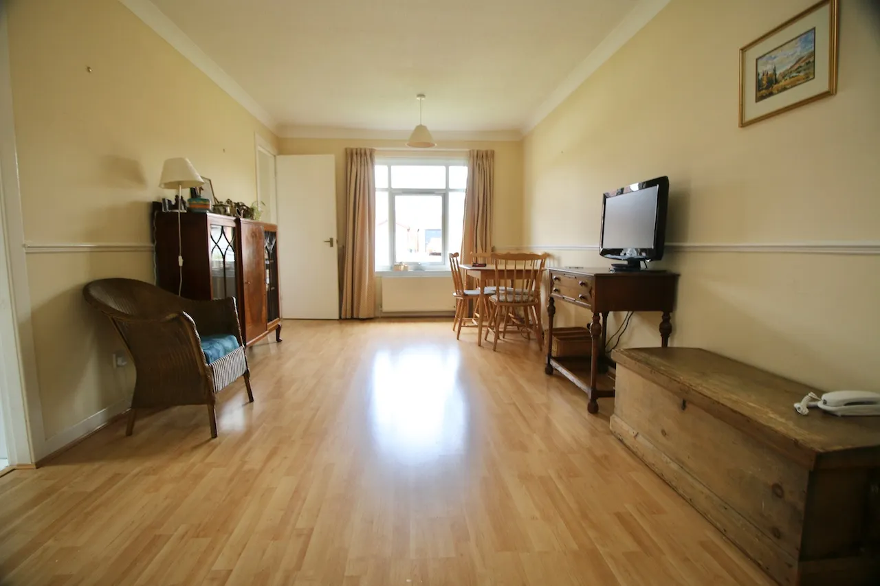 Logan Drive, Balloch, G68 9EY, photo 6