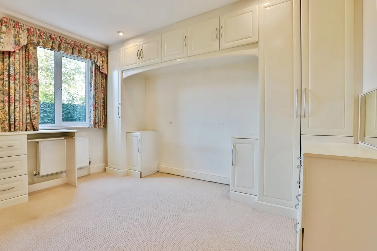 Stuart Road, Highcliffe, BH23, photo 9