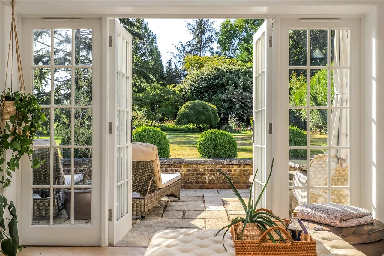 Knapp Lane, Ampfield, Romsey, Hampshire, SO51 9BT, photo 9