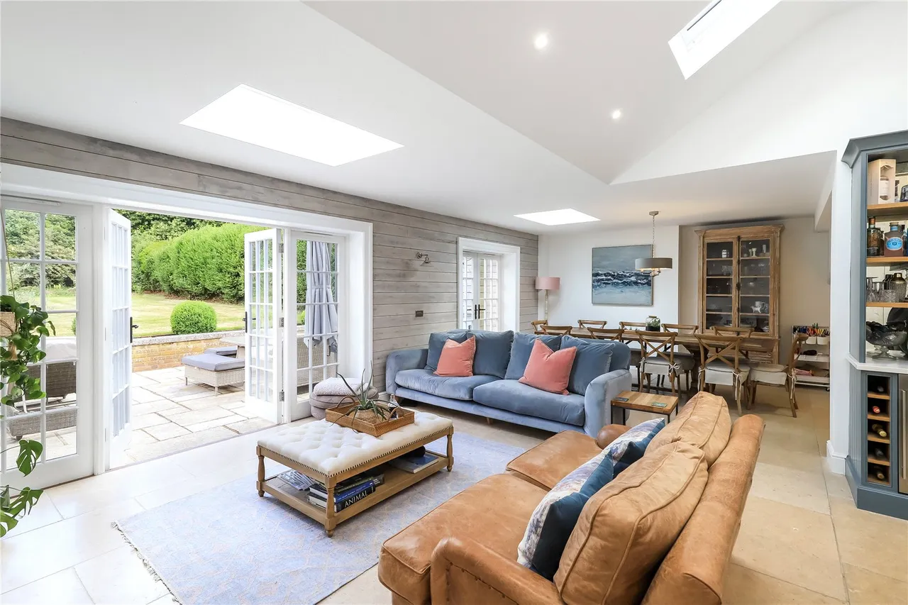 Knapp Lane, Ampfield, Romsey, Hampshire, SO51 9BT, photo 12