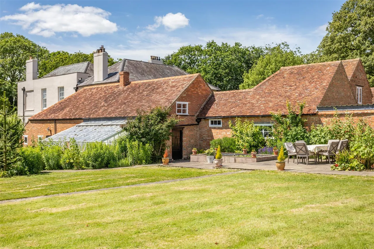 North Crawley, Newport Pagnell, photo 12