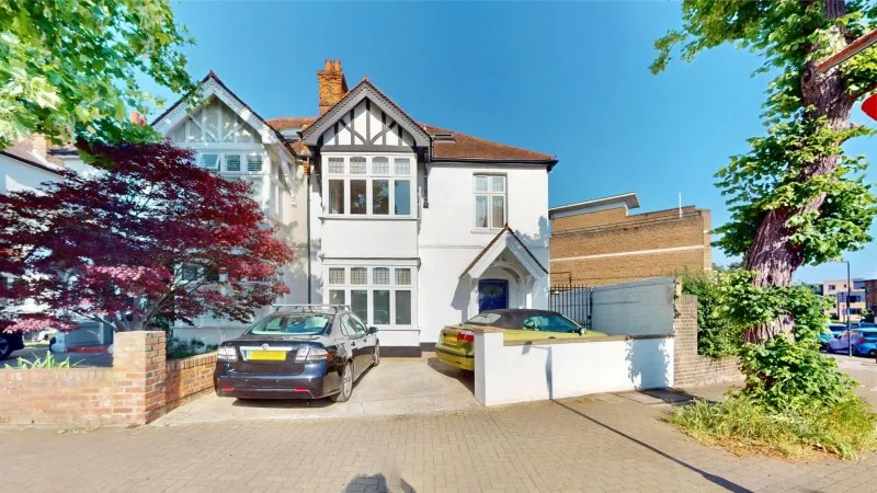 The Grove, Isleworth, photo 2
