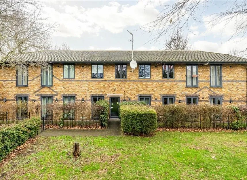 3 bed flat for sale — Queens Road, Peckham, SE15
