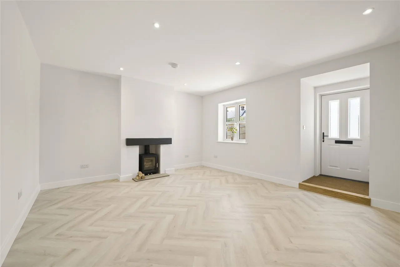 Billingshurst Road, Coolham, Horsham, West Sussex, RH13, photo 6