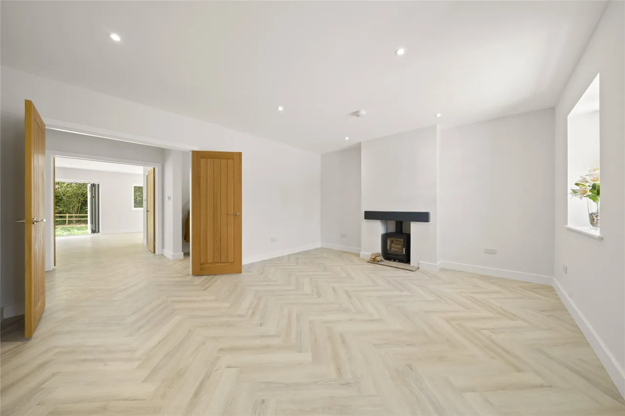 Billingshurst Road, Coolham, Horsham, West Sussex, RH13, photo 11