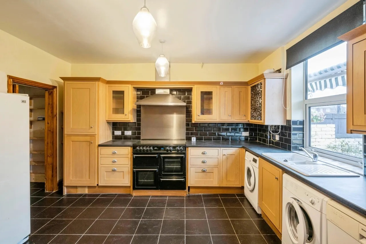 Askern Road, Toll Bar, Doncaster, South Yorkshire, DN5, photo 5