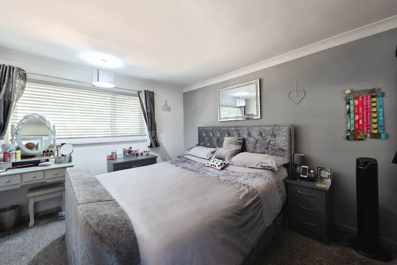 Carisbrooke Road, Gosport, PO13, photo 4