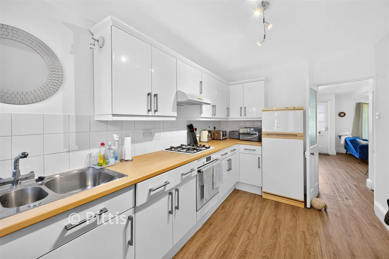 Belgrave Road, Ventnor, PO38, photo 2
