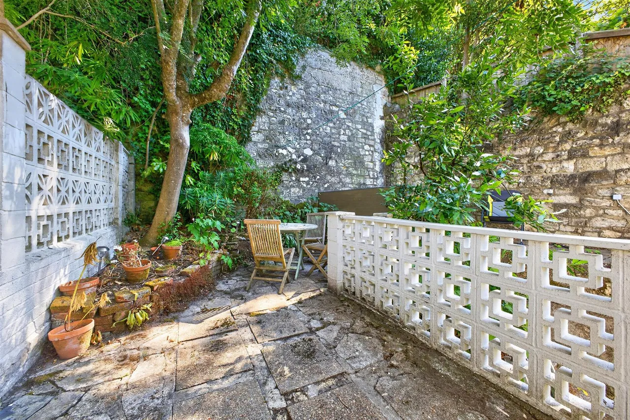 Belgrave Road, Ventnor, PO38, photo 11
