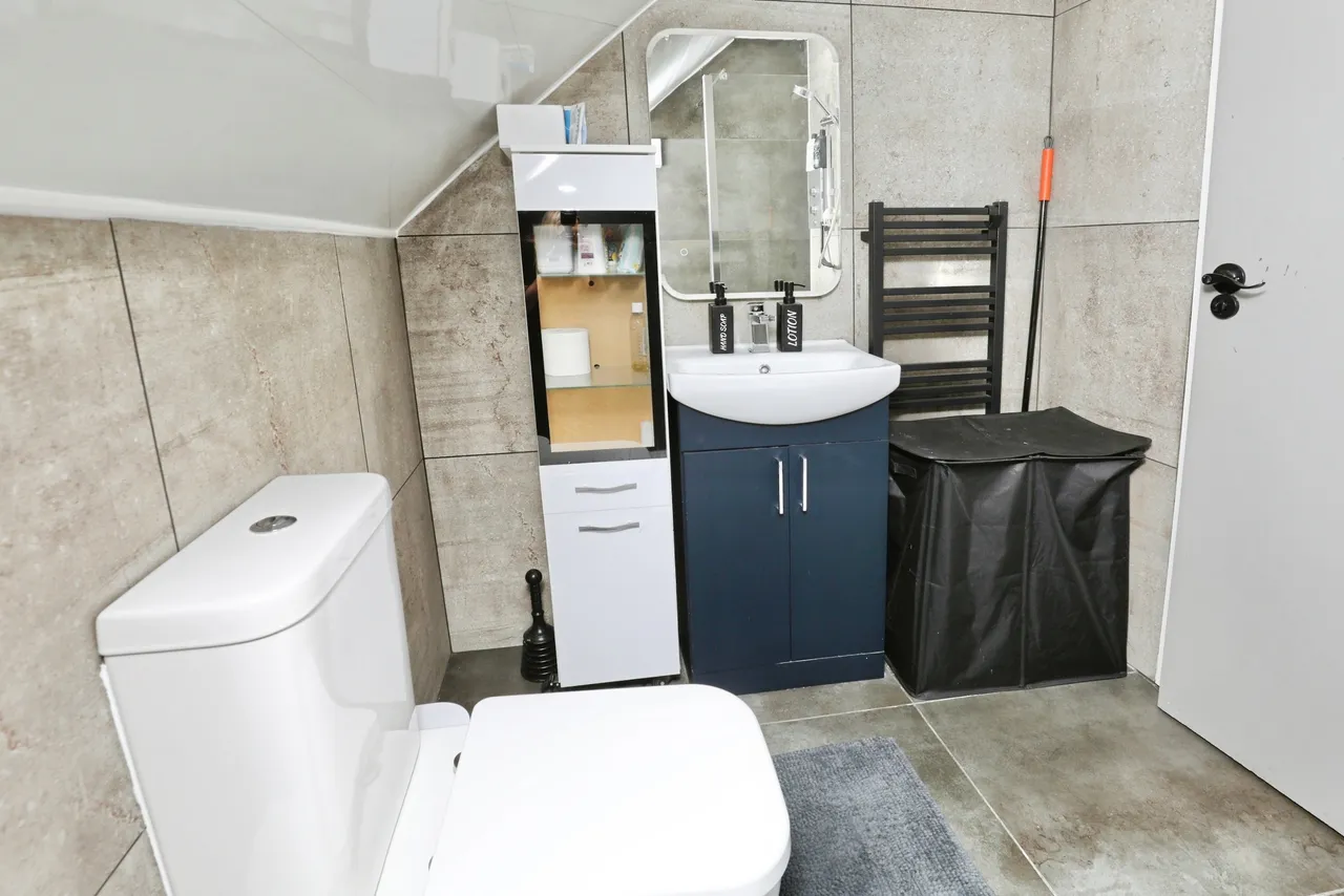 Proto Close, Liverpool, L24, photo 11