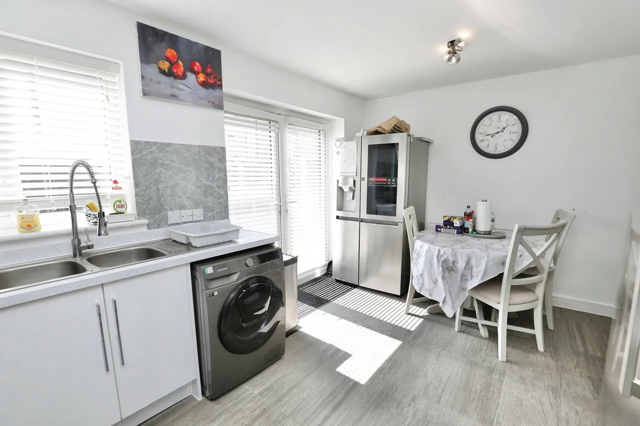 Proto Close, Liverpool, L24, photo 7