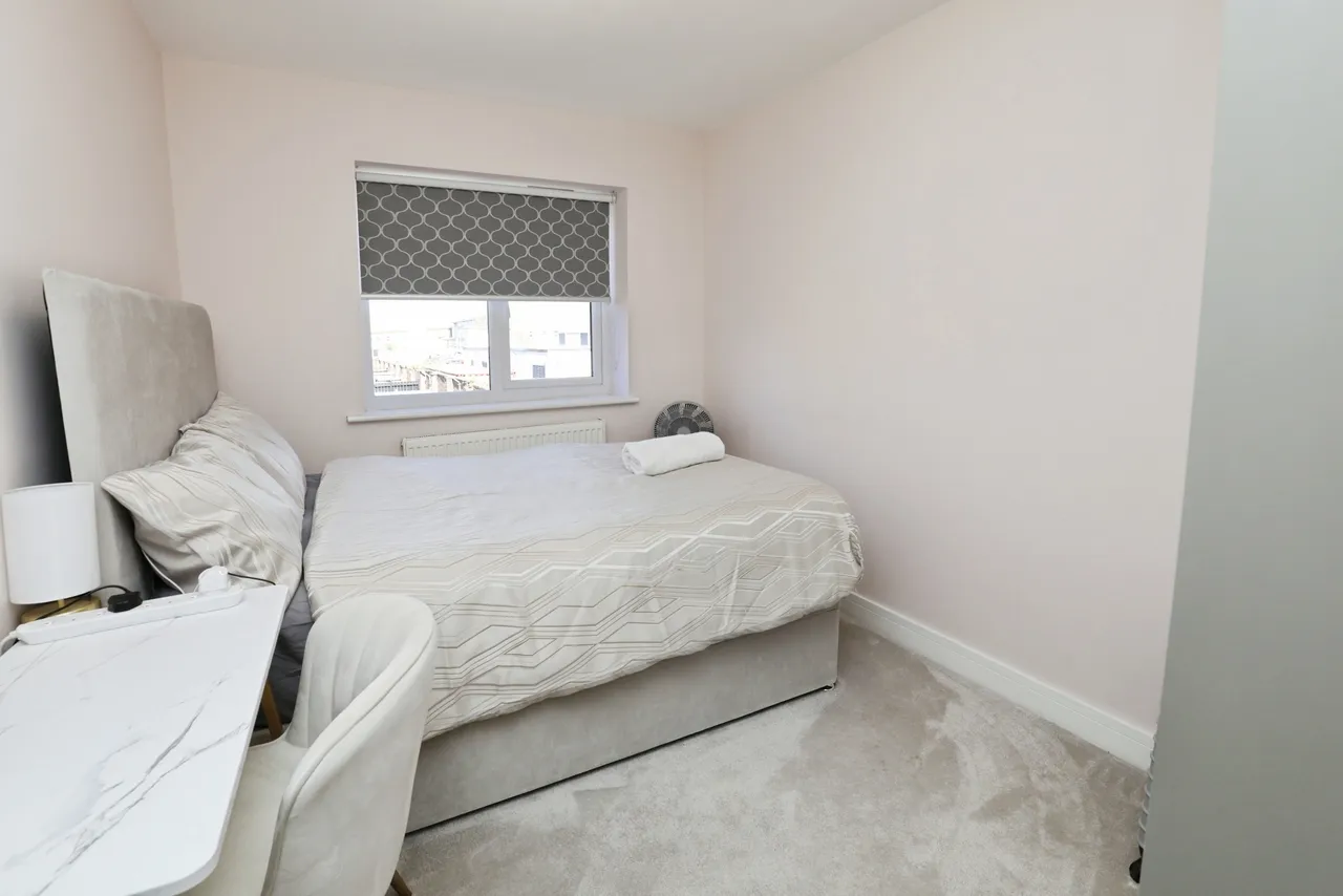 Proto Close, Liverpool, L24, photo 12