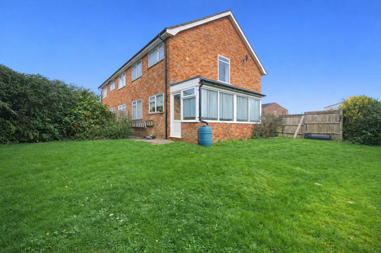 Summerfields Avenue, Hailsham, East Sussex, BN27, photo 2