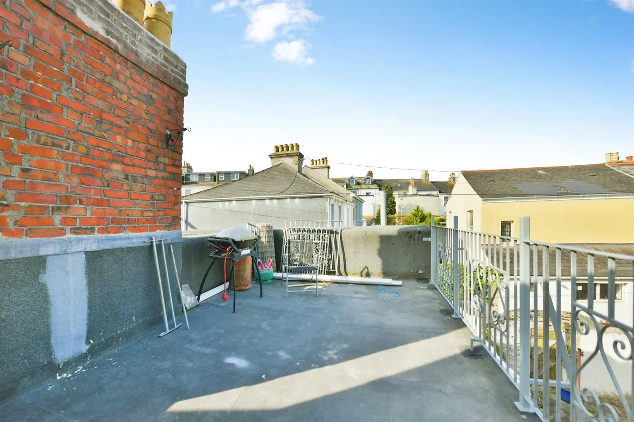 Southern Terrace, Plymouth, PL4, photo 13