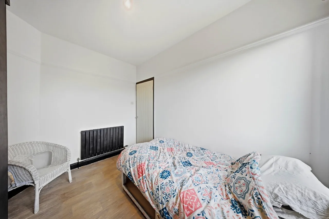 Tottington Road, Bolton, BL2, photo 12