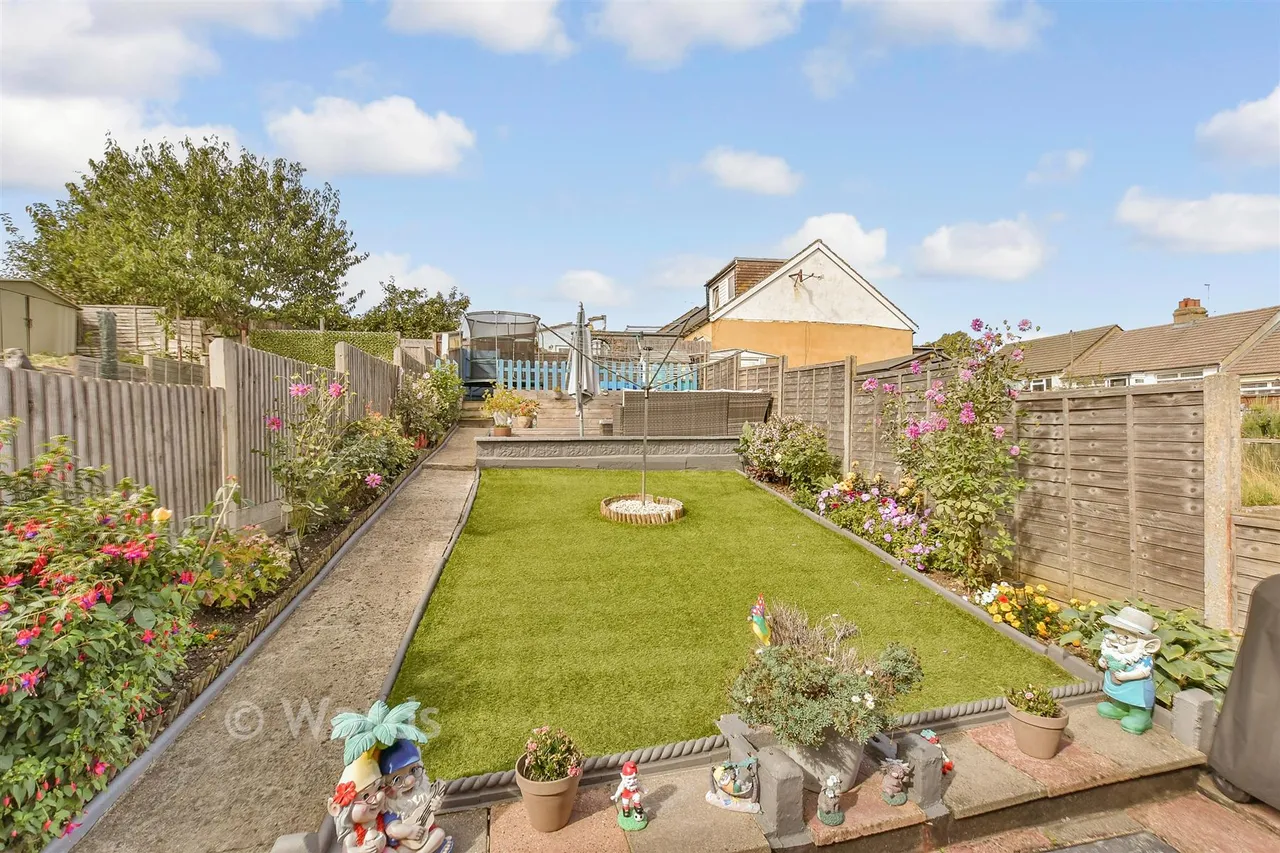 3 bed house for sale, Horsted Avenue, Chatham, ME4