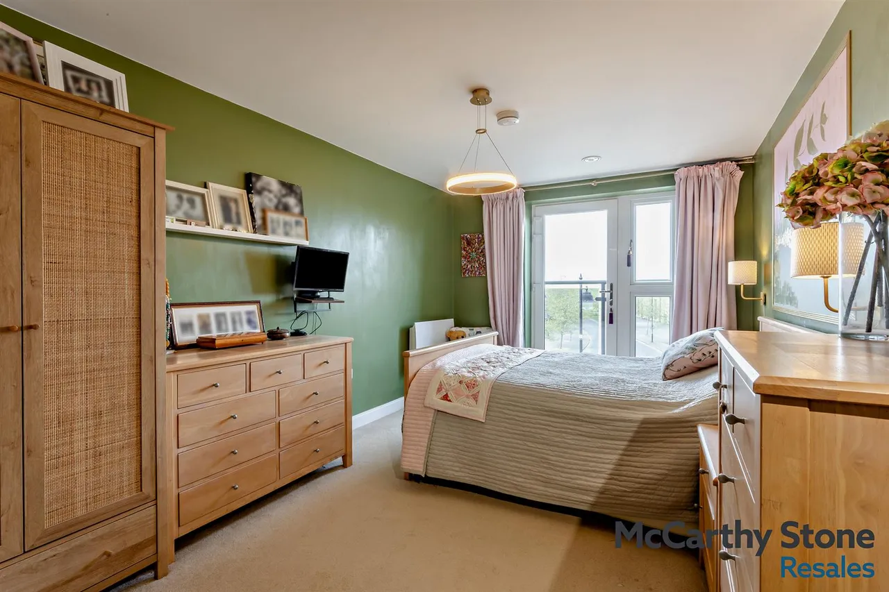High Street, Great Cambourne, CB23, photo 9