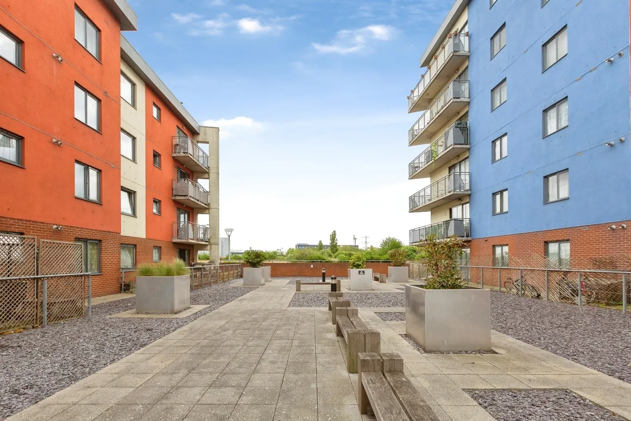 Spring Place, Barking, IG11, photo 16