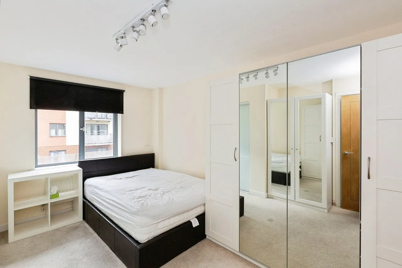 Spring Place, Barking, IG11, photo 2