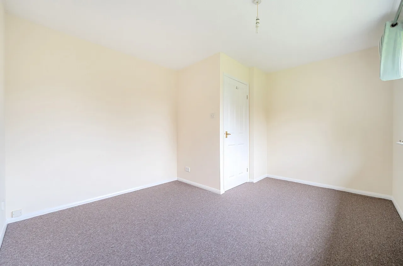 Old Station Way, Godaming, GU7, photo 8