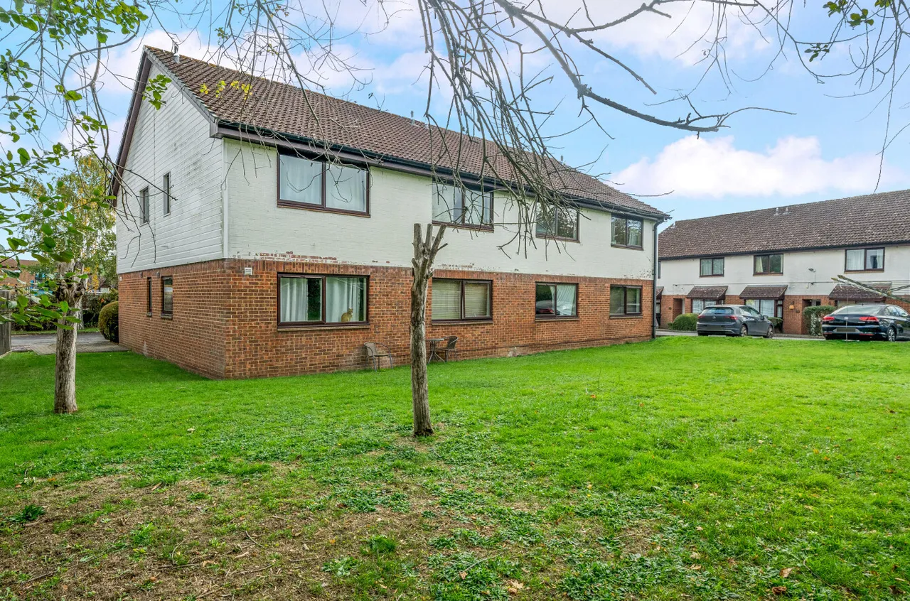 Old Station Way, Godaming, GU7, photo 11