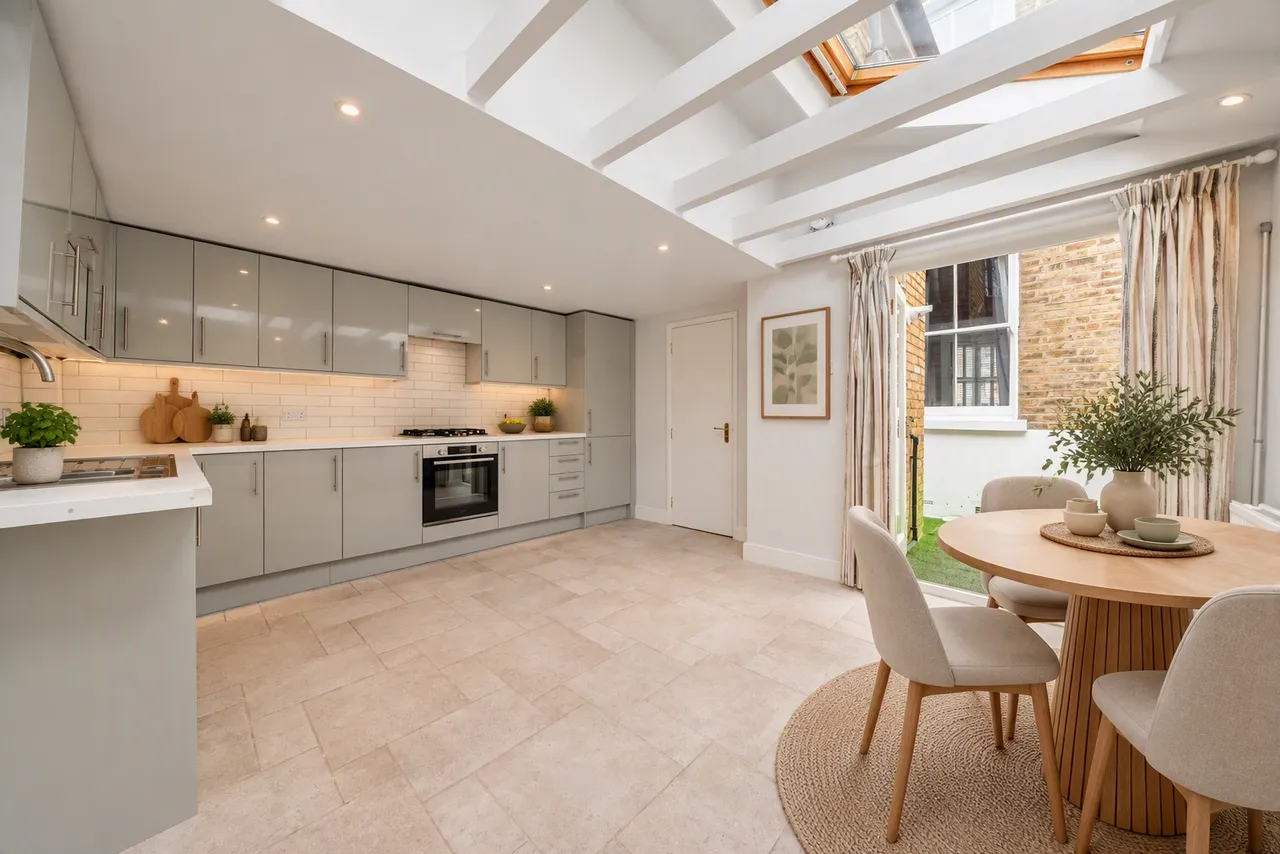 3 bed house for sale, Prothero Road, Fulham, SW6