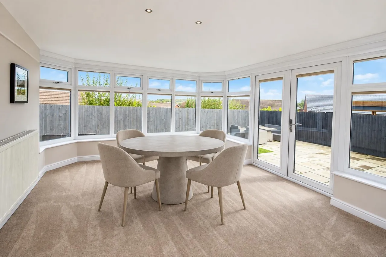 Campbell Close, Fernhurst, BB2, photo 7