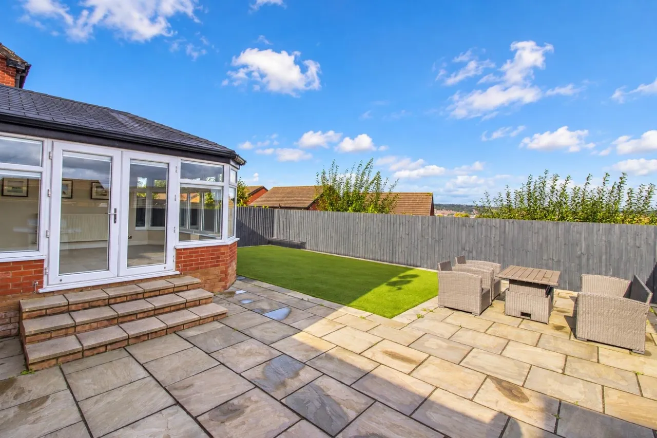 Campbell Close, Fernhurst, BB2, photo 4