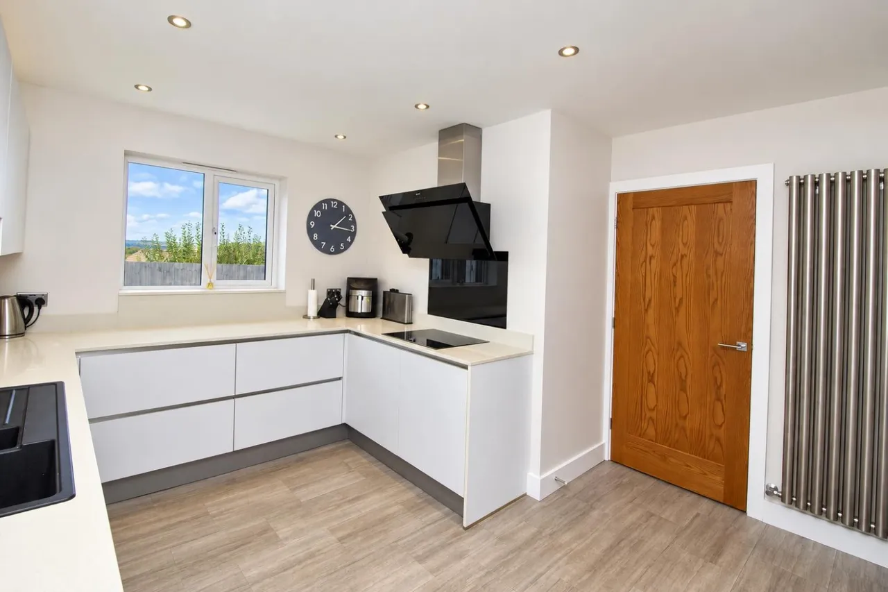 Campbell Close, Fernhurst, BB2, photo 5