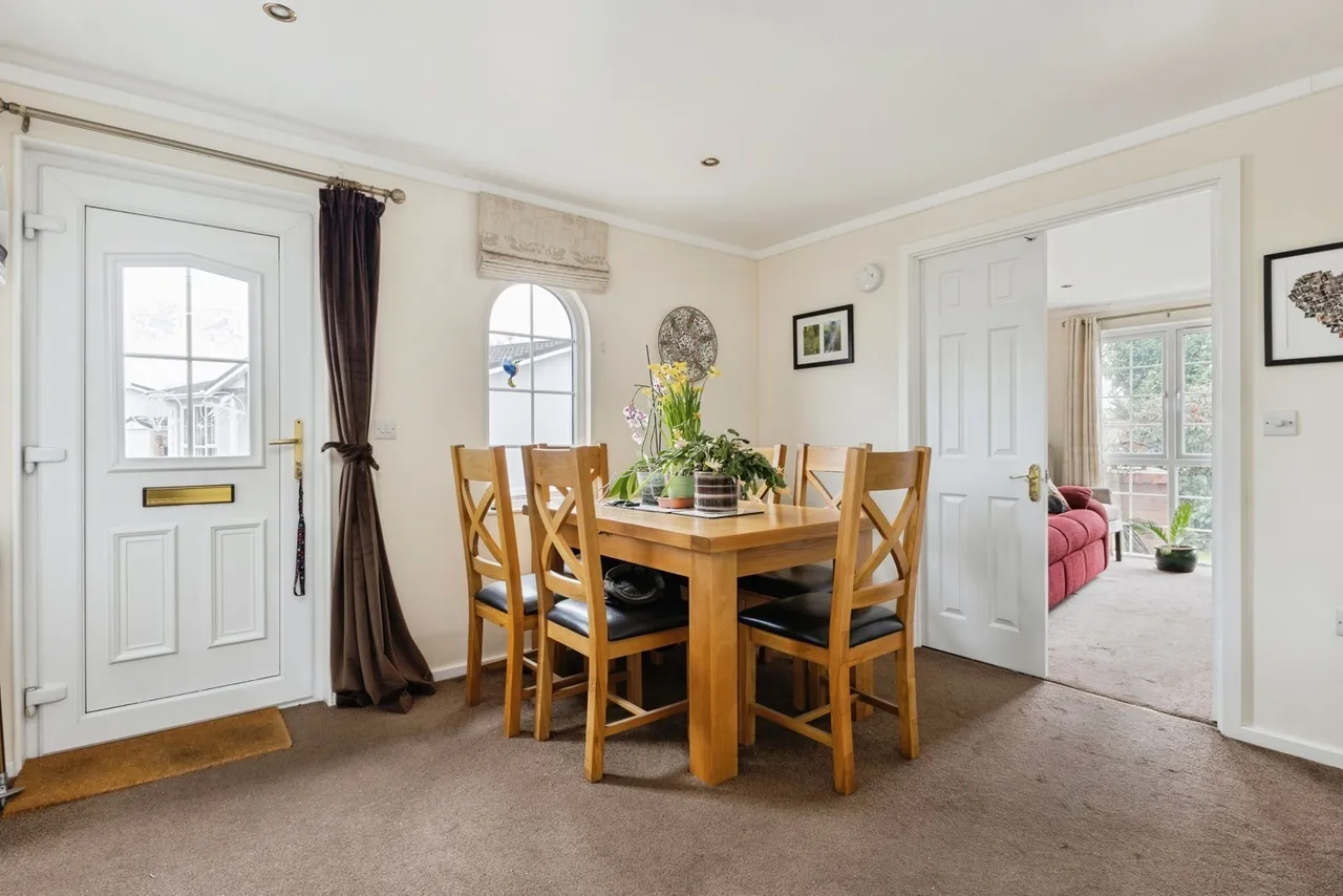 Bramble Close, Oak Tree Park, Norfolk, NR17, photo 4