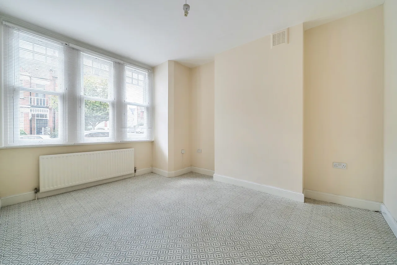 Rathcoole Gardens, London, N8, photo 4