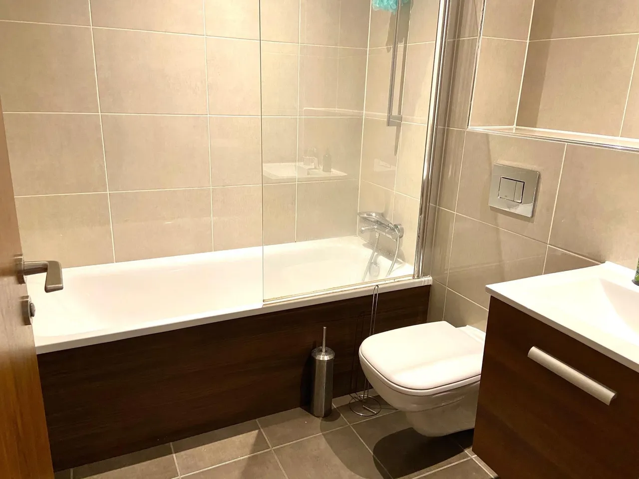 Hagley Road, Birmingham, B16, photo 8