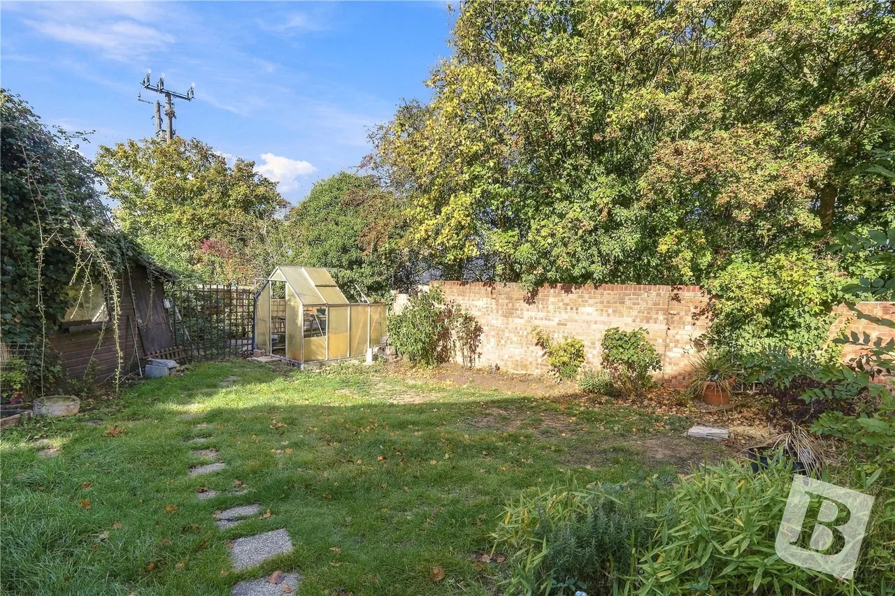Brent Avenue, South Woodham Ferrers, CM3, photo 13