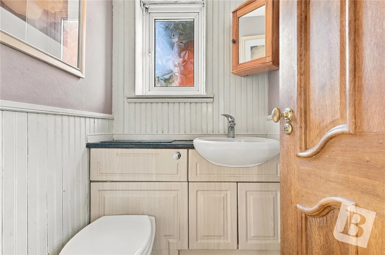 Brent Avenue, South Woodham Ferrers, CM3, photo 6