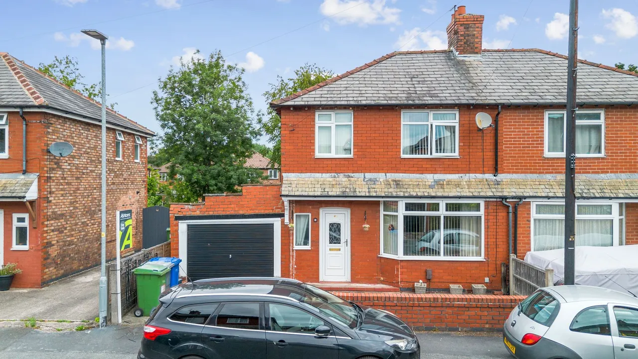 3 bed house for sale, Springfield Avenue, Padgate, WA1