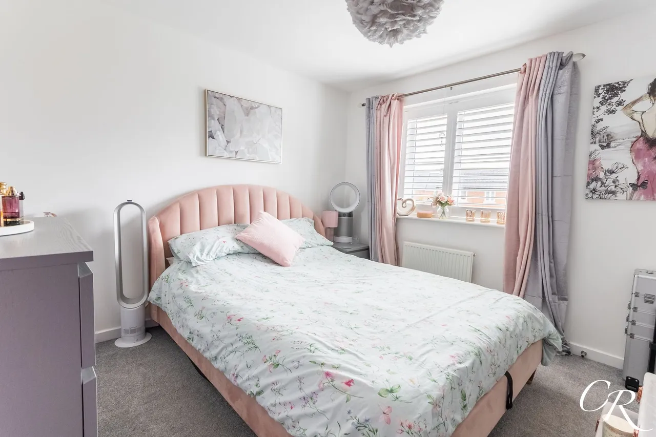Sapperton Drive, Bishops Cleeve, photo 8