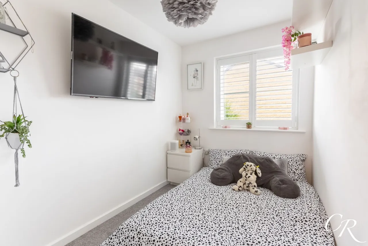 Sapperton Drive, Bishops Cleeve, photo 11