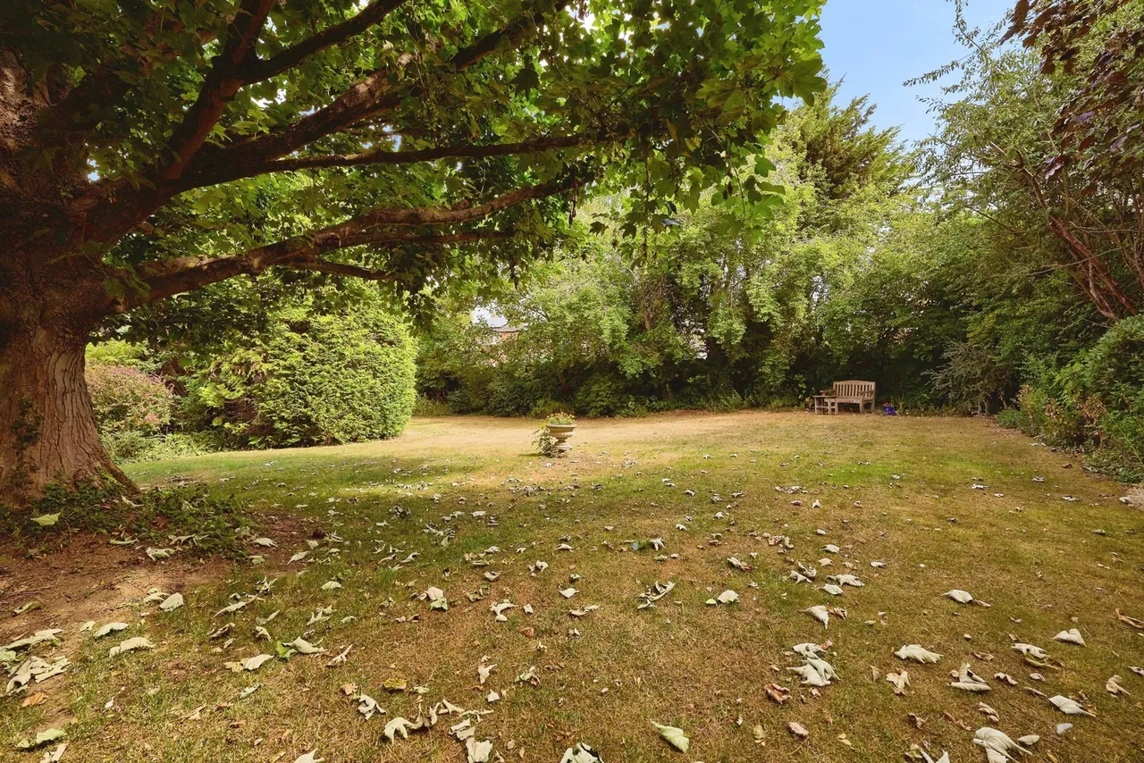 Parsonage Court, Whittlesford, CB22, photo 23
