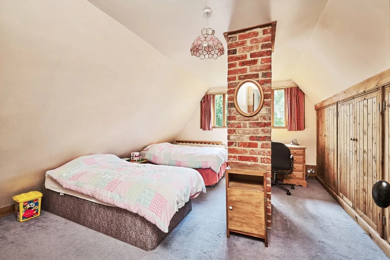 Parsonage Court, Whittlesford, CB22, photo 14